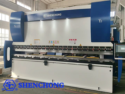 200 ton 4500 mm CNC press brake machine 200 ton 4500 mm CNC press brake machine