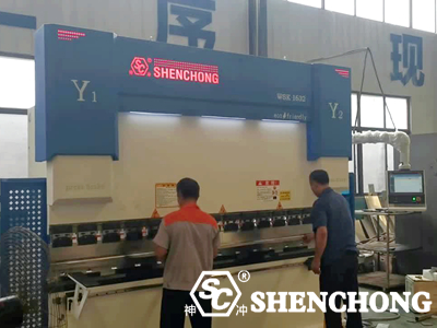 WSK CNC Press Brake 160T 3200MM For Sale WSK CNC Press Brake 160T 3200MM For Sale