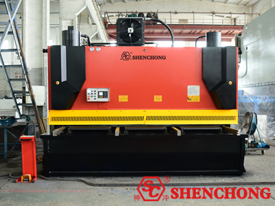 Hydraulic Steel Plate Shearing Machine 30x3200mm Hydraulic Steel Plate Shearing Machine 30x3200mm