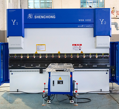 CNC Single Servo Hydraulic Press Brake With Sheet Follower CNC Single Servo Hydraulic Press Brake With Sheet Follower
